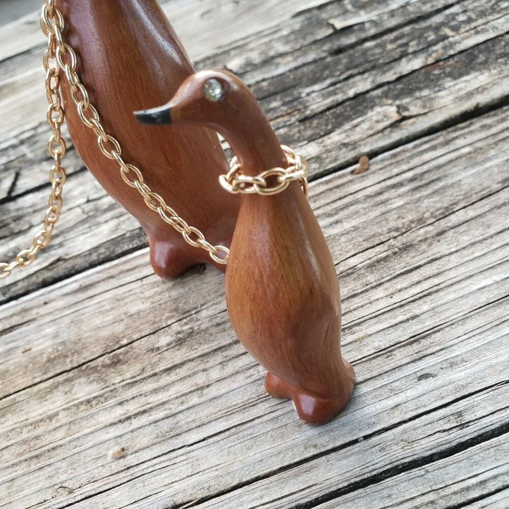 Vtg‎ Mid Century Wood Penguin/duck Trio Linked w/Chain Rhinestone Eyes Hong Kong